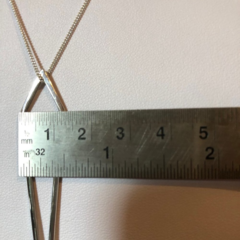 Sterling Silver pendant and chain - Picture 5 of 7